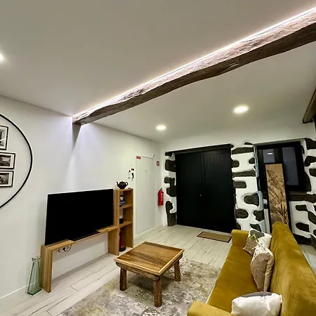 The Mill House * 라고아